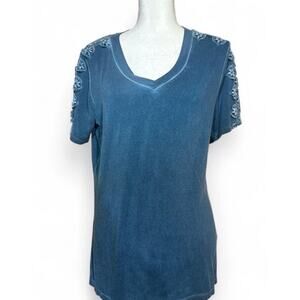 Wrangler Retro Blue V-Neck Tee Embroidered Sleeves Boho Western Top